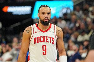 乐鱼电竞平台-悲喜交加?狄龙获100万季后赛奖励技犯禁赛再扣10万+